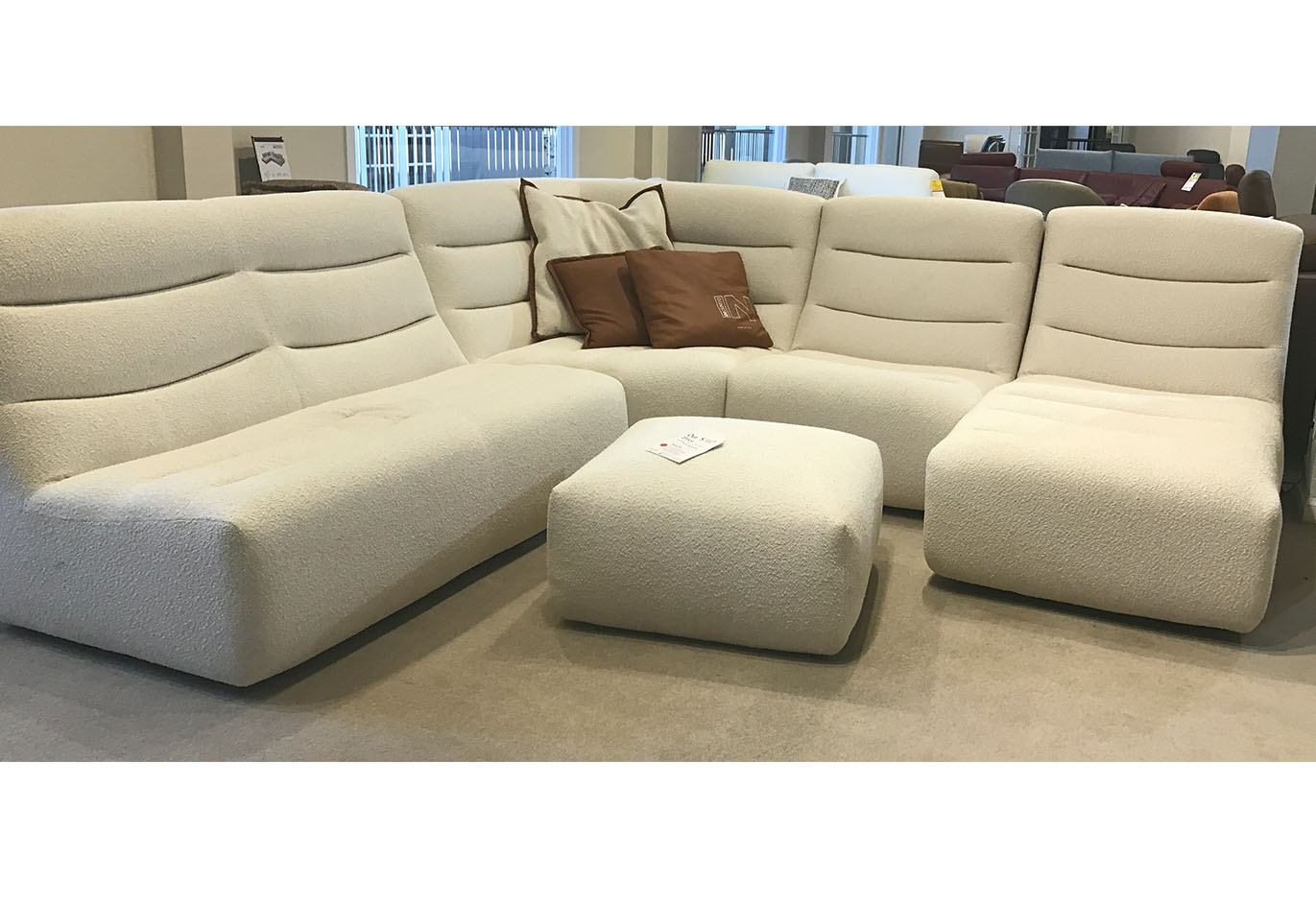 I925 Cream Fabric Modular Sectional With Chaise  INCANTO