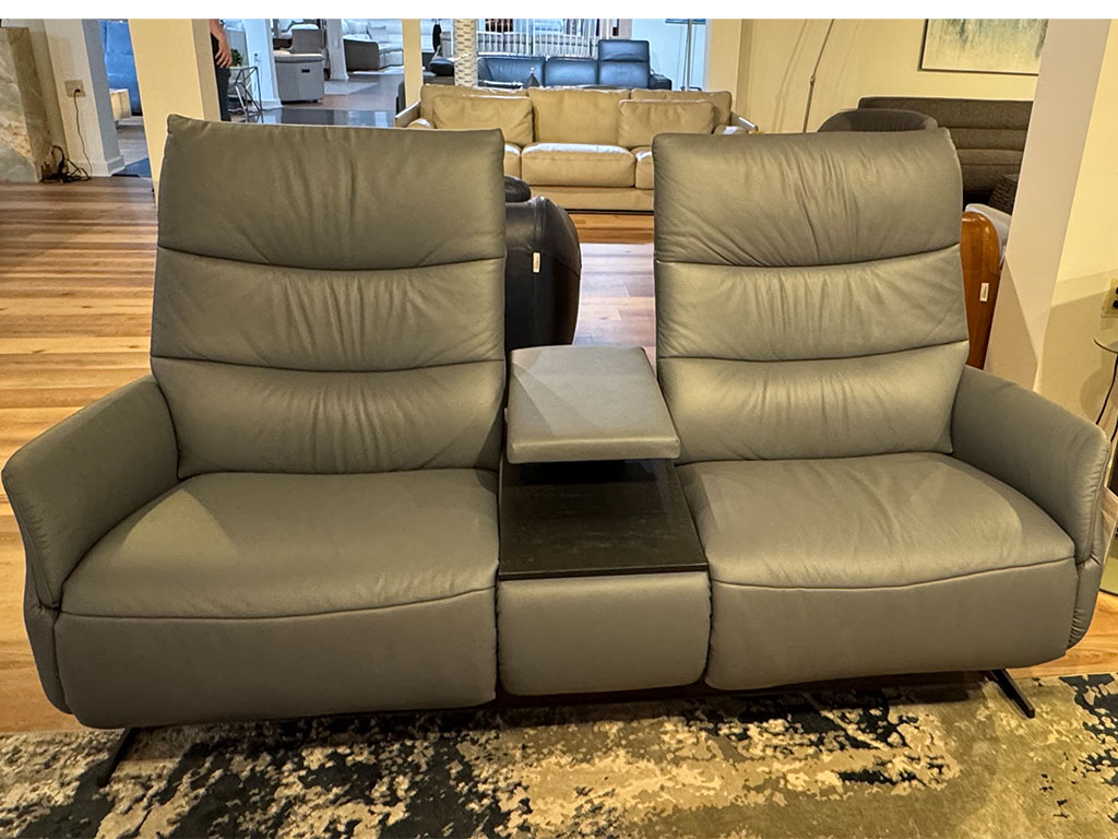 Power Motion Zero Gravity Loveseat with Center Console  SPECIAL