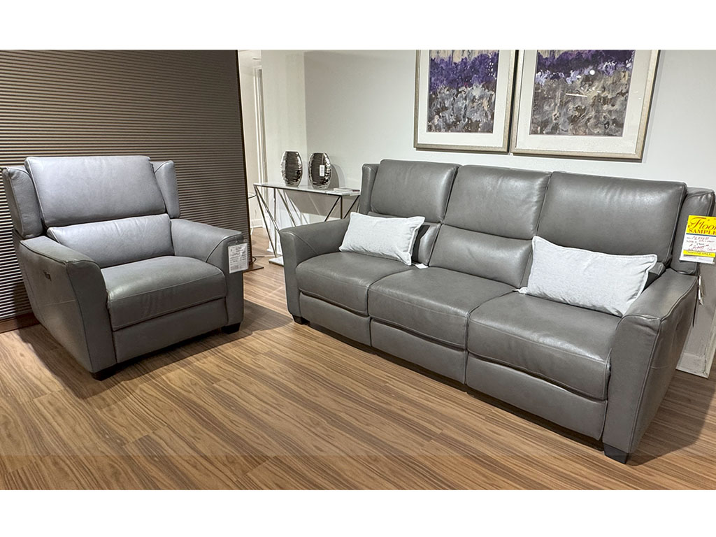 Triple Power Motion Sofa and Chair Set  Natuzzi
