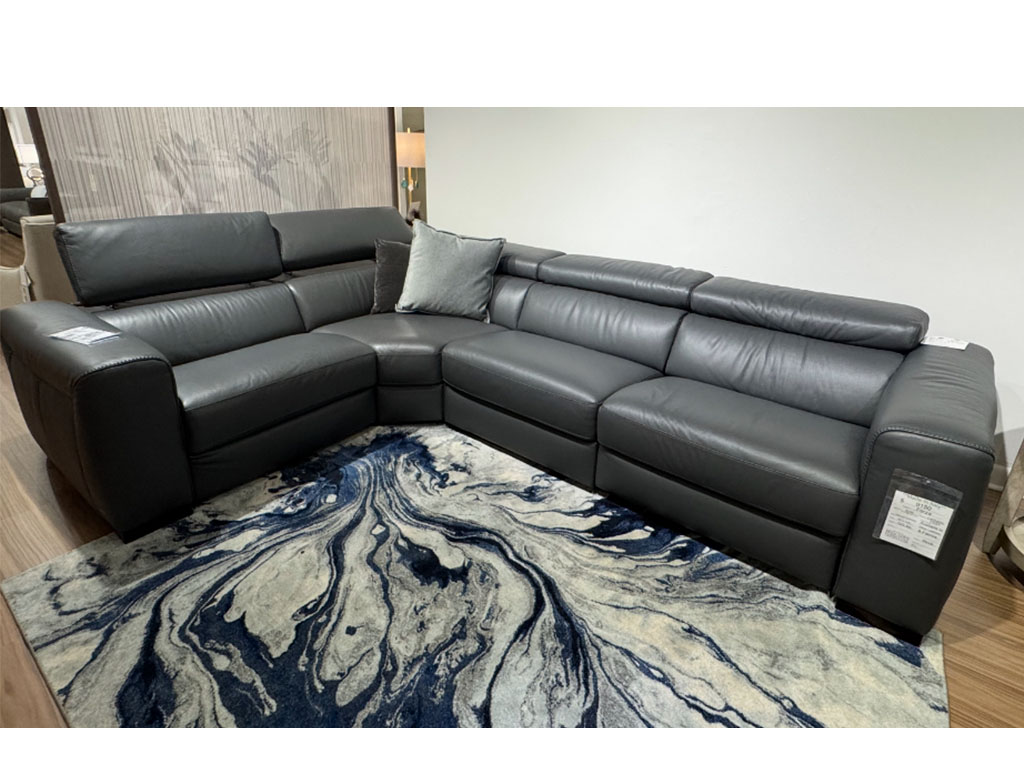 Power Motion 4 Piece Sectional Forza  Natuzzi
