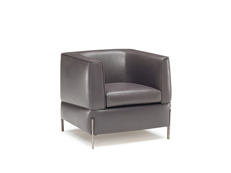 Leather Chair 2705 Natuzzi Italia